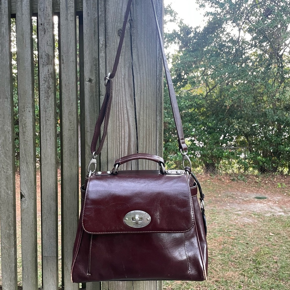 Elegant Brown Leather Men's Bag